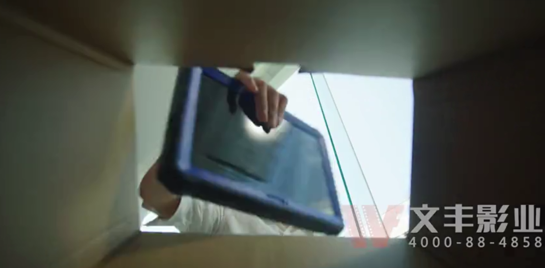 1-220I0194P5240.png